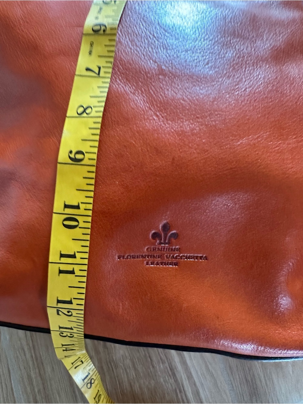 Dooney & Bourke Florentine Leather drawstring Distinguished Tassel Accents - Picture 10 of 12